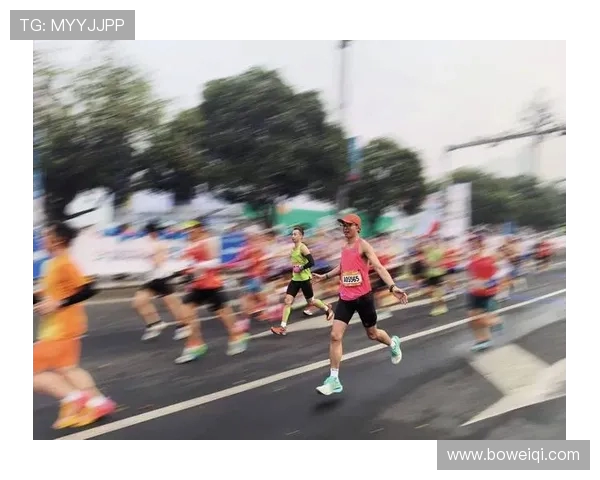 马拉松大满贯回顾北京飞盘队意识表现的深度分析与启示